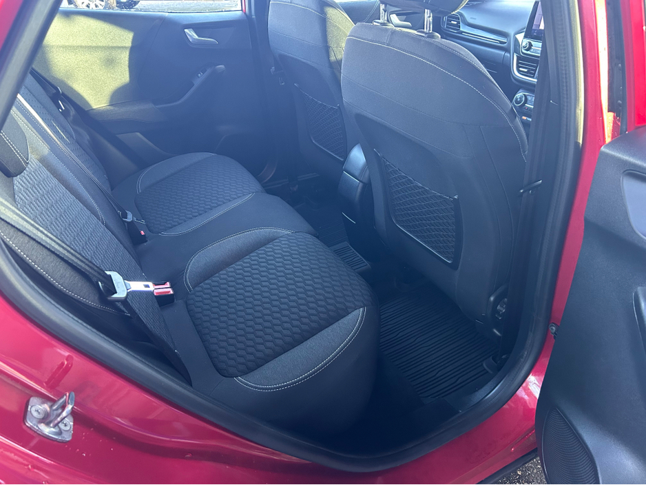 2023 Ford Puma TITANIUM 5DR 1.0T 125 MHEV M6 4 €26,950