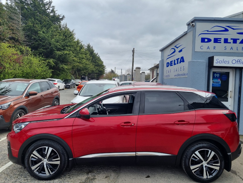 2019 Peugeot 3008 - image 3