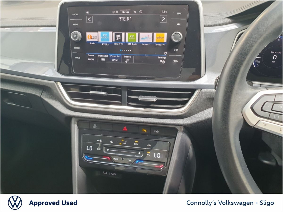 2022 Volkswagen T-Roc - image 19