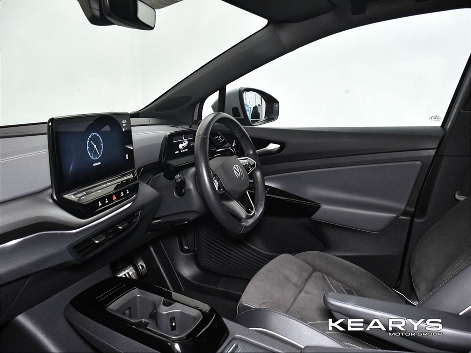 2023 Volkswagen ID.5 - image 10