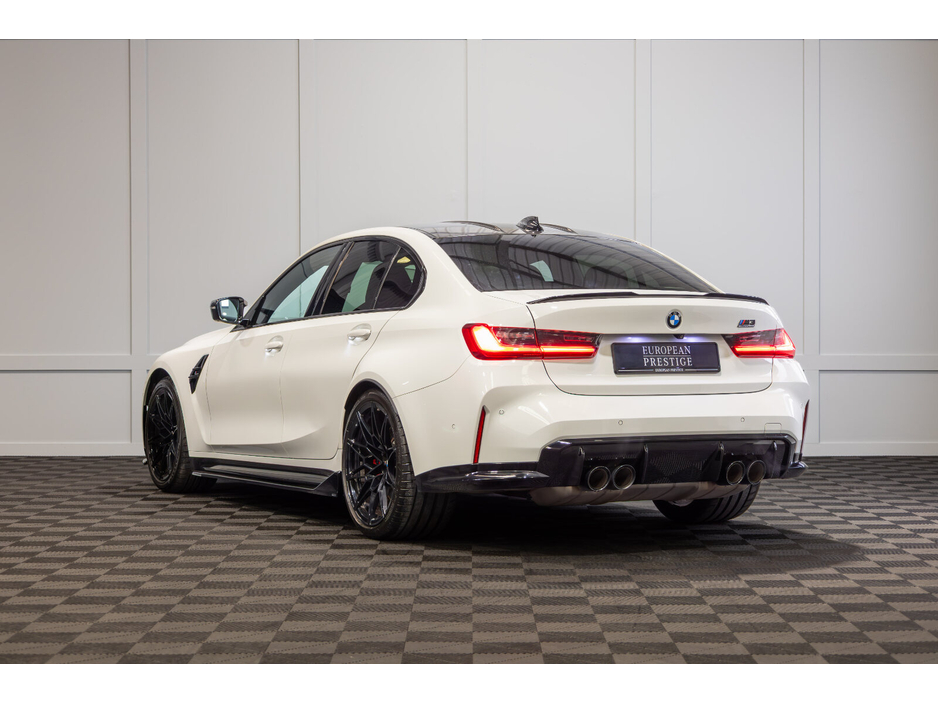 2021 BMW M3 - image 4