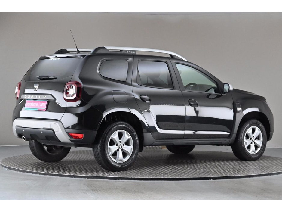 2019 Dacia Duster - image 10