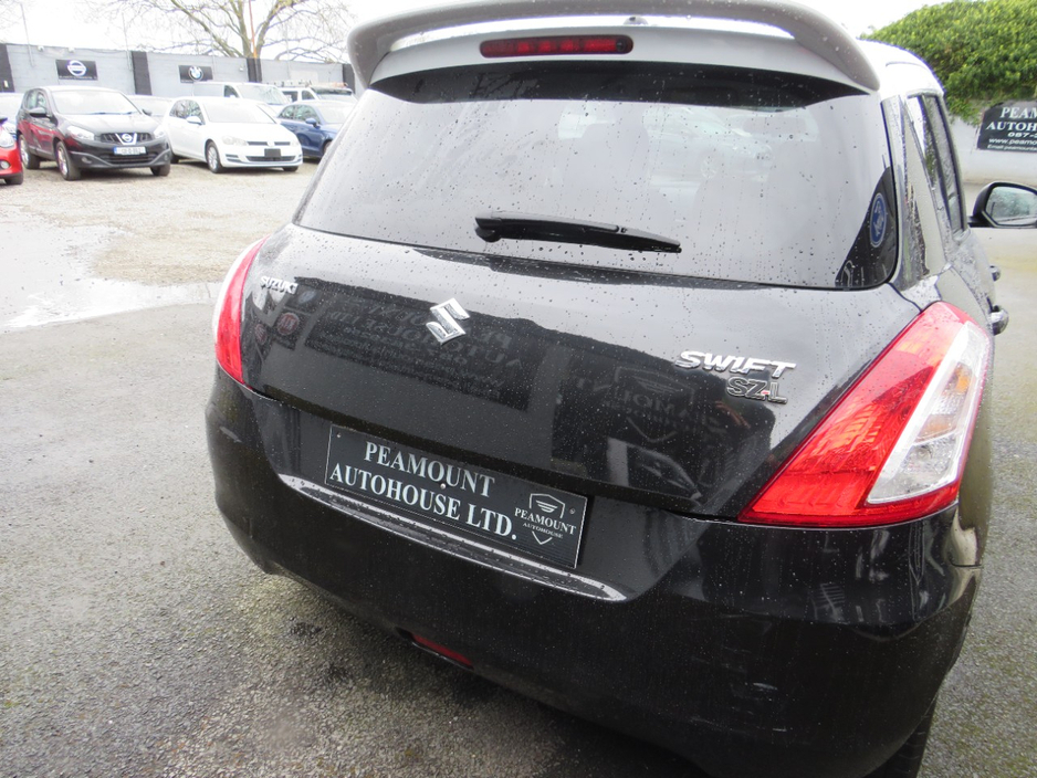 2015 Suzuki Swift - image 4