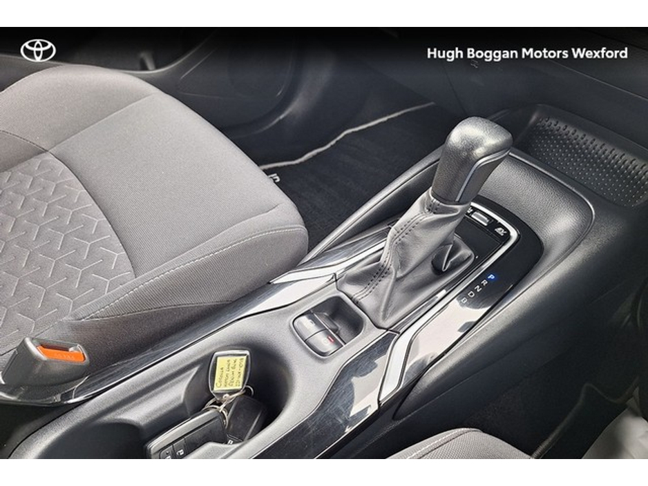 2021 Toyota Corolla - image 13