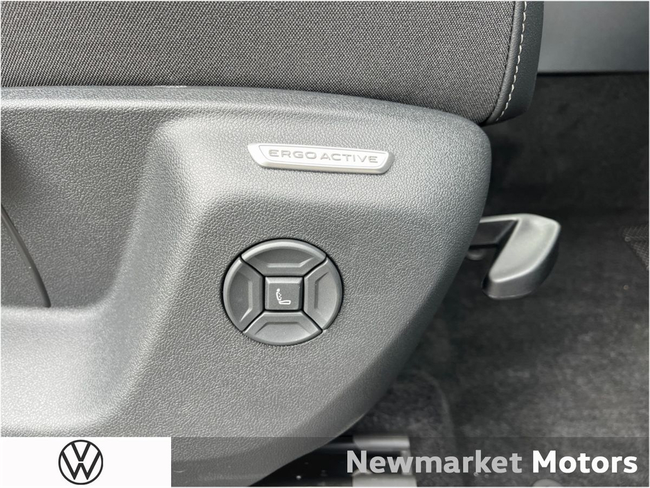 2026 Volkswagen Tayron - image 10