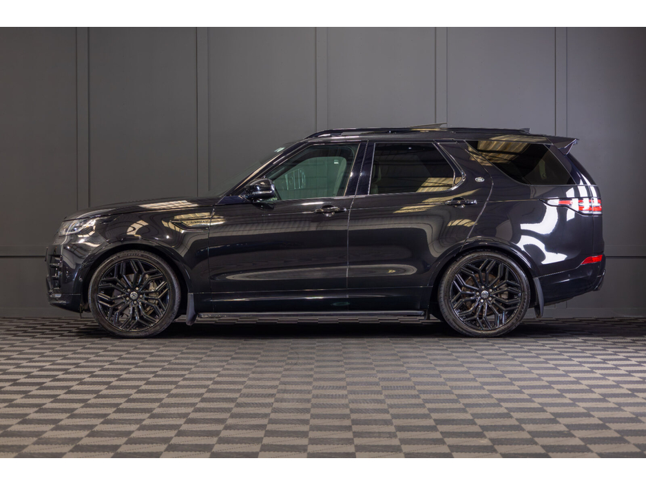 2020 Land Rover Discovery  €49,950