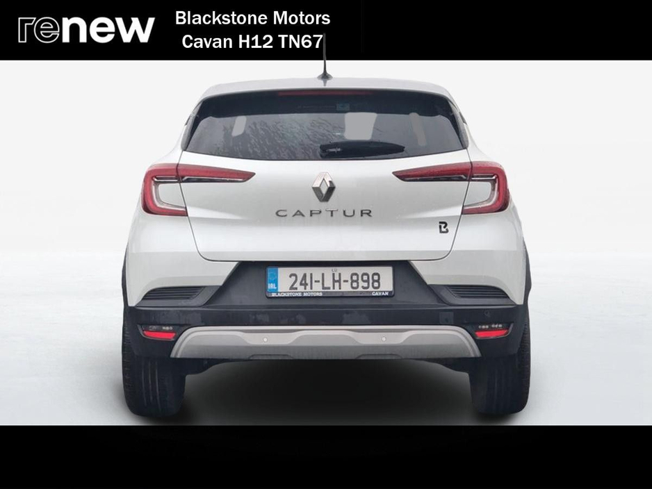 2024 Renault Captur - image 10