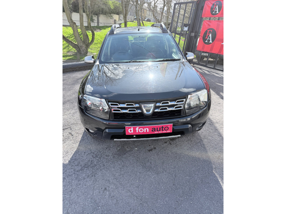 2016 Dacia Duster - image 3