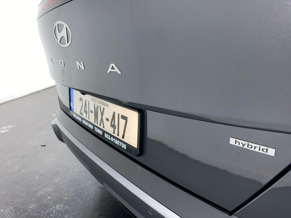 2024 Hyundai Kona - image 13
