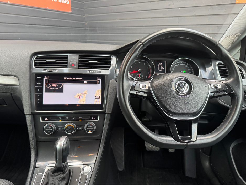 2018 Volkswagen Golf - image 10