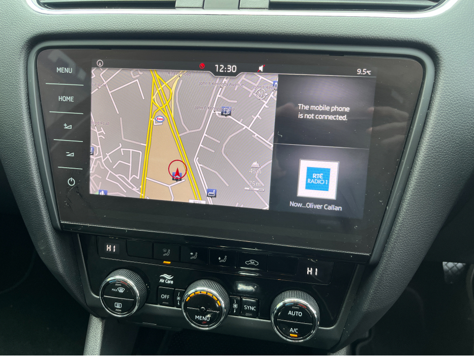 2018 Skoda Octavia COMBI STYLE AUTOMATIC 1.0 TSI 115HP //HIGH SPEC//SAT NAV//REVERSE CAMERA//LOW MILES// €17,950