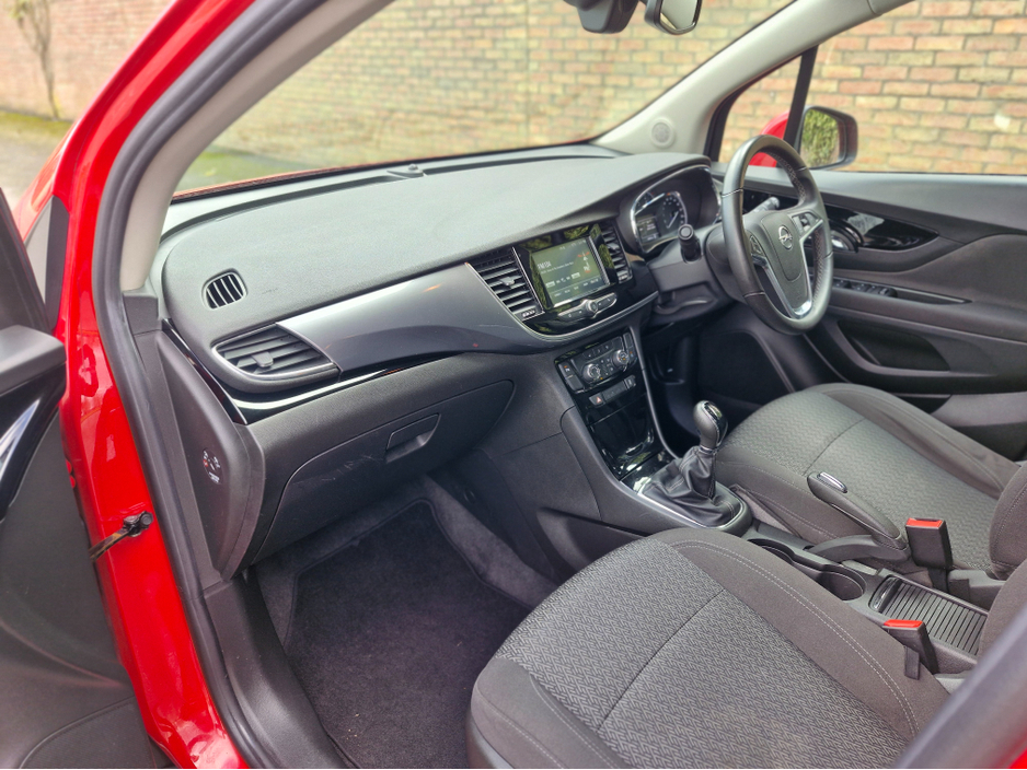 2017 Opel Mokka - image 13