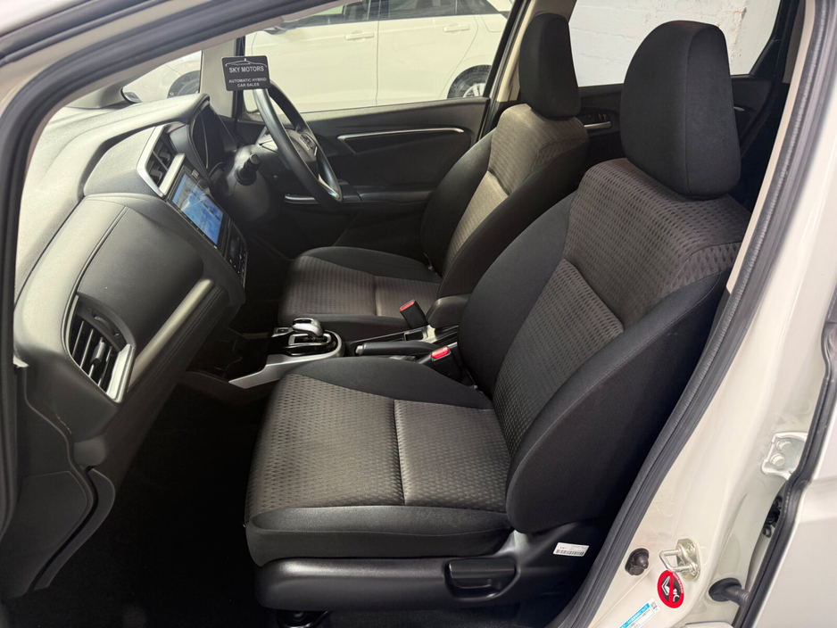 2018 Honda Fit - image 20