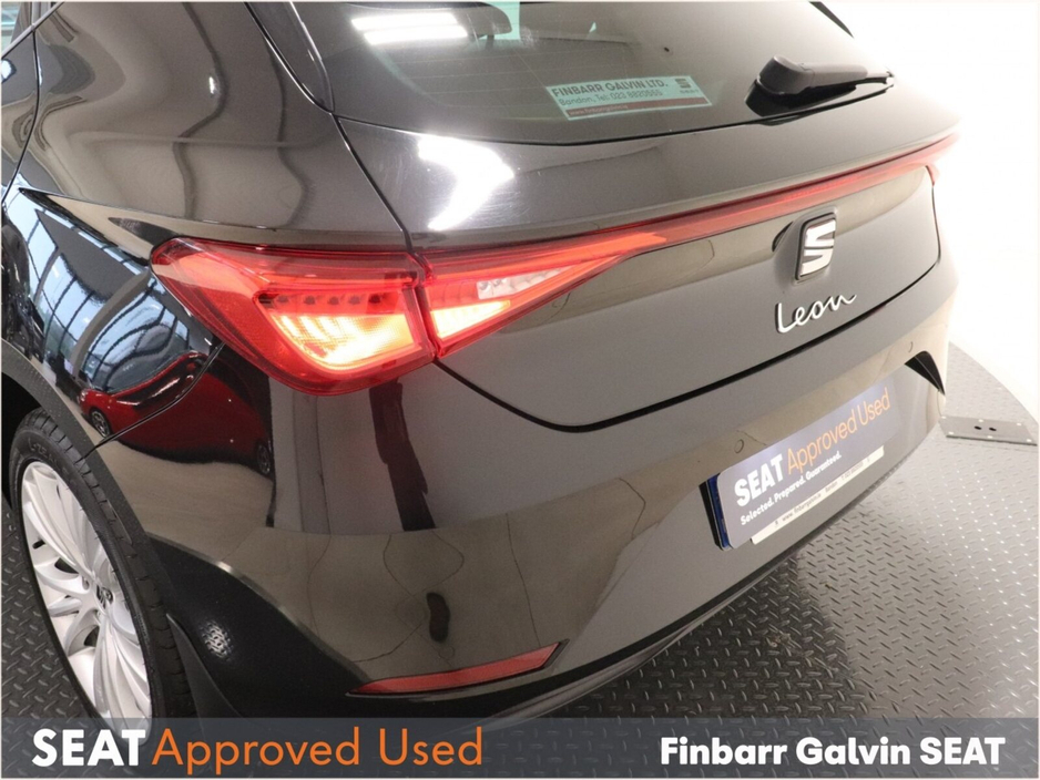 2022 SEAT Leon - image 18