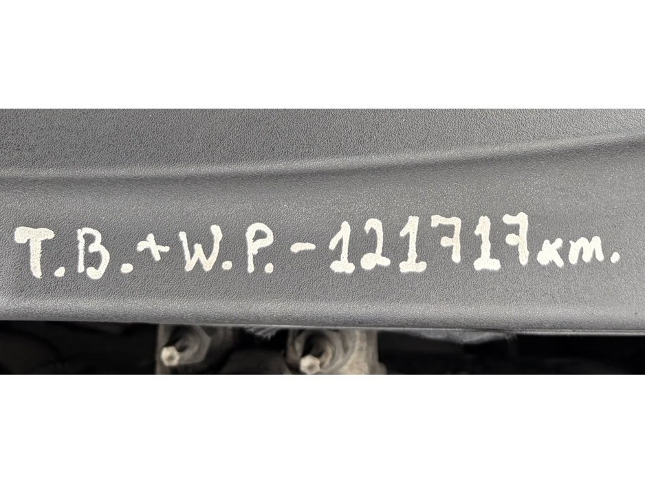 2011 Volvo S80 - image 11