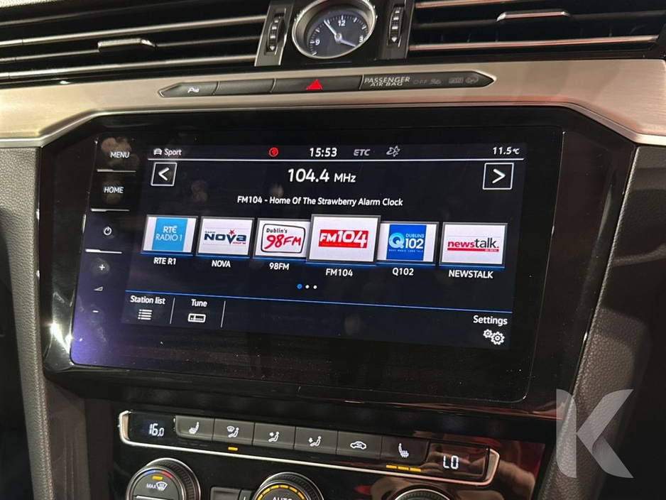 2018 Volkswagen Passat ESTATE - 1.4L TSI AUTOMATIC - HALF LEATHER UPHOLSTERY - REVERSE CAMERA/PARKING RADAR - CRUISE CONTROL €20,950