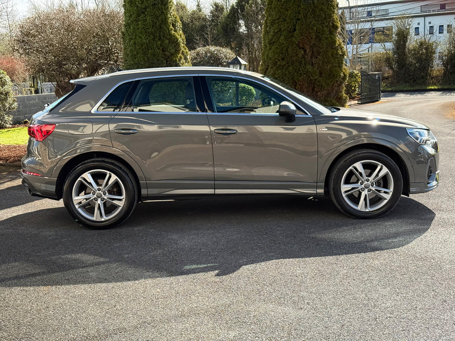 2020 Audi Q3 - image 8