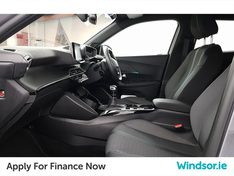 2023 Peugeot 2008 1.2 Puretech 100bhp Allure €25,995