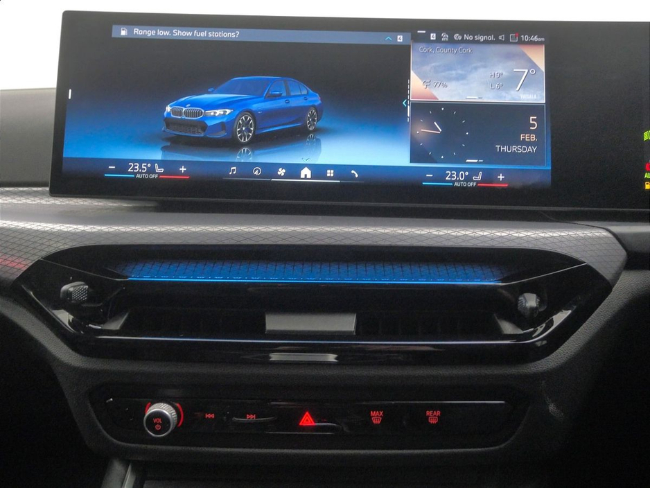 2025 BMW 3 Series - image 8