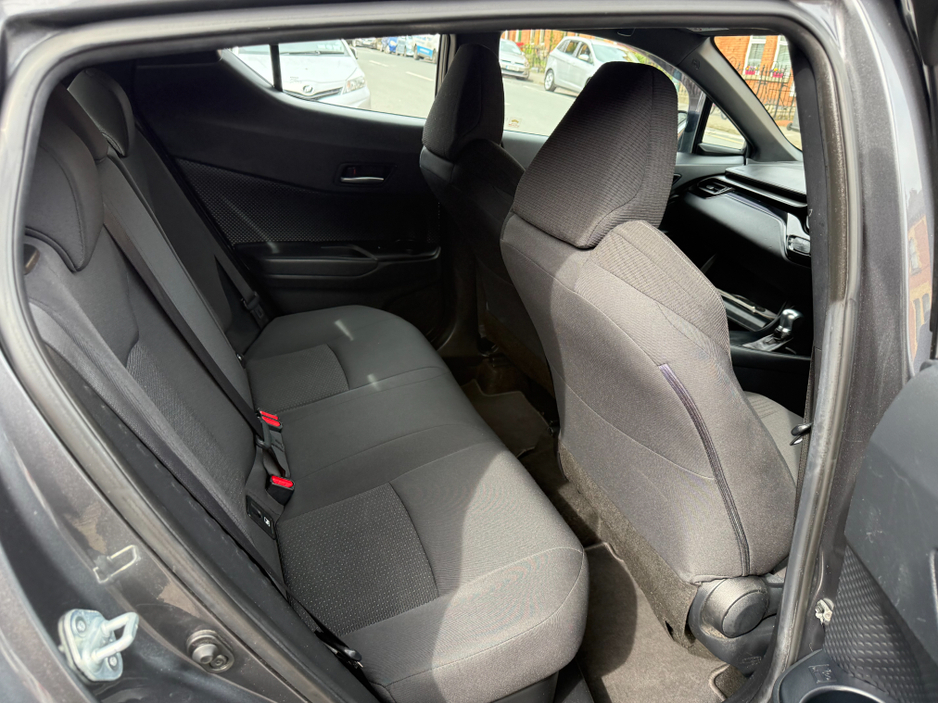 2018 Toyota C-HR - image 11