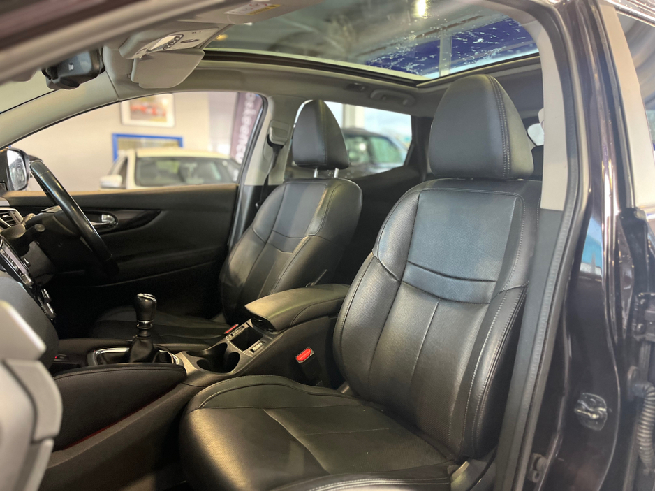 2016 Nissan Qashqai - image 12