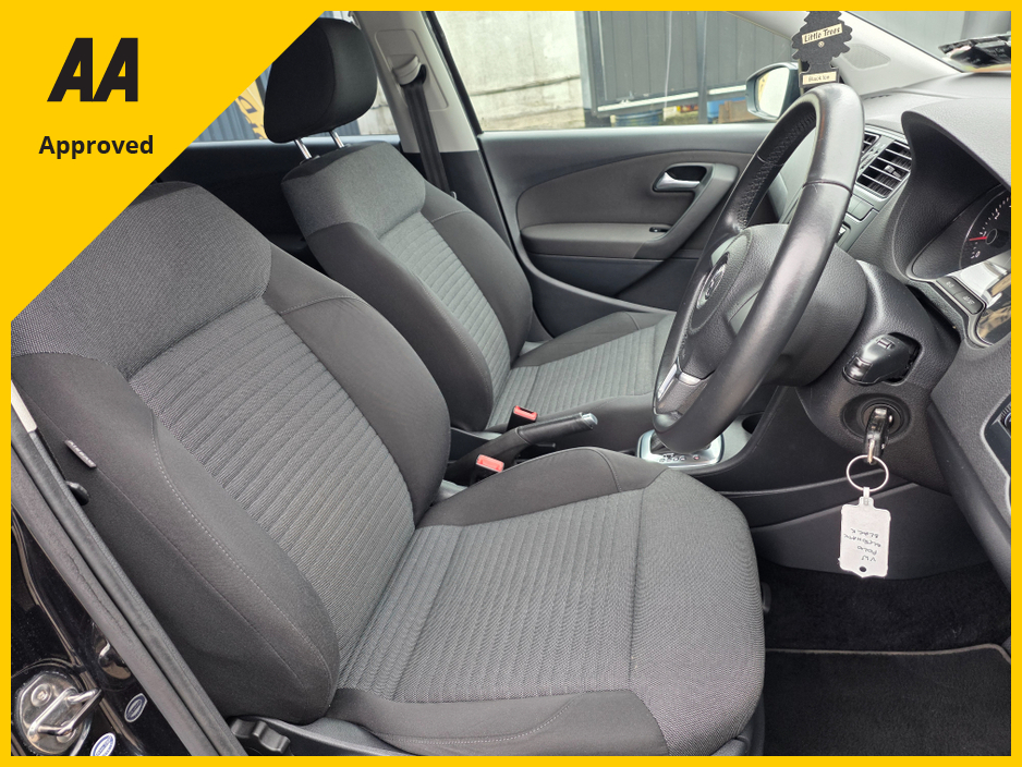 2014 Volkswagen Polo - image 10