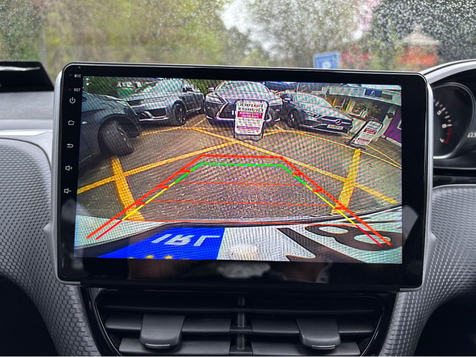 2018 Peugeot 2008 - image 15