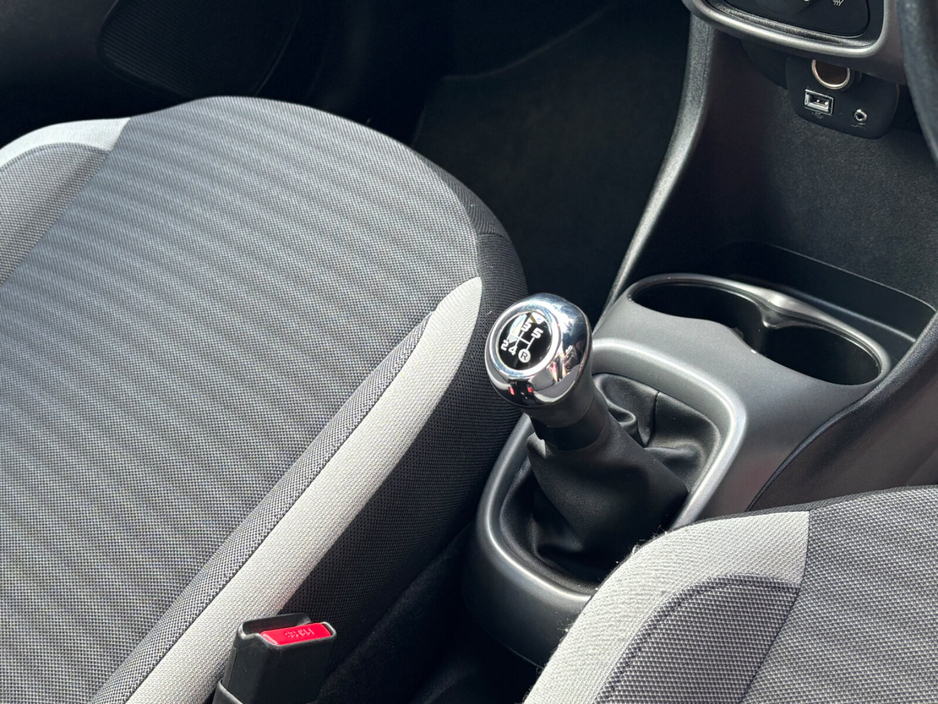 2020 Toyota Aygo 1.0 VVT-i x-play Smartphone €11,950