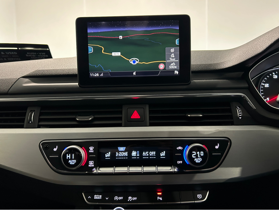 2017 Audi A4 - image 16