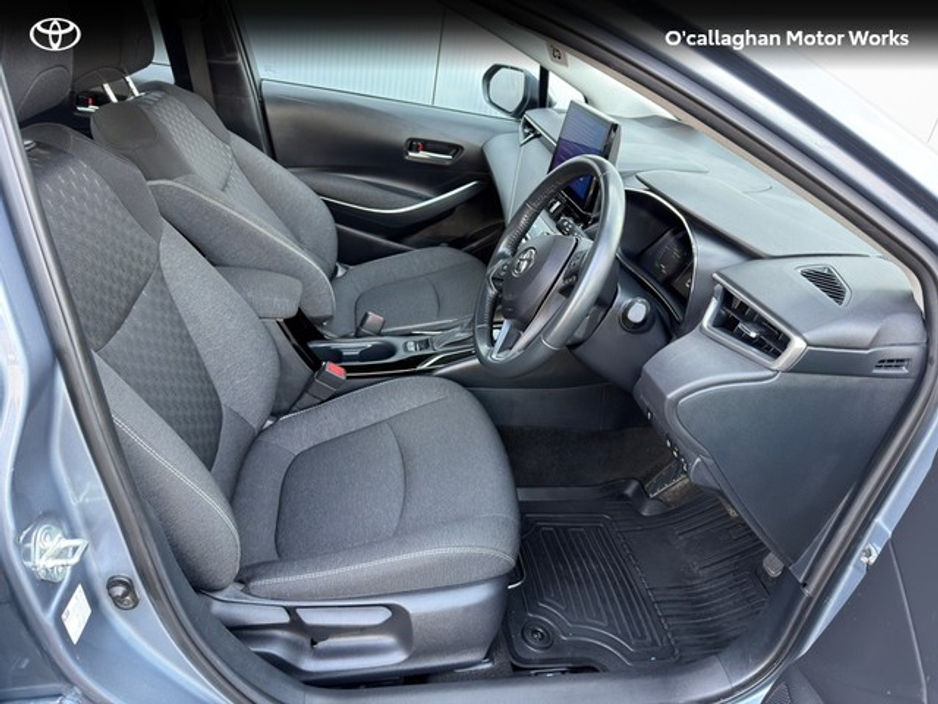 2024 Toyota Corolla - image 7