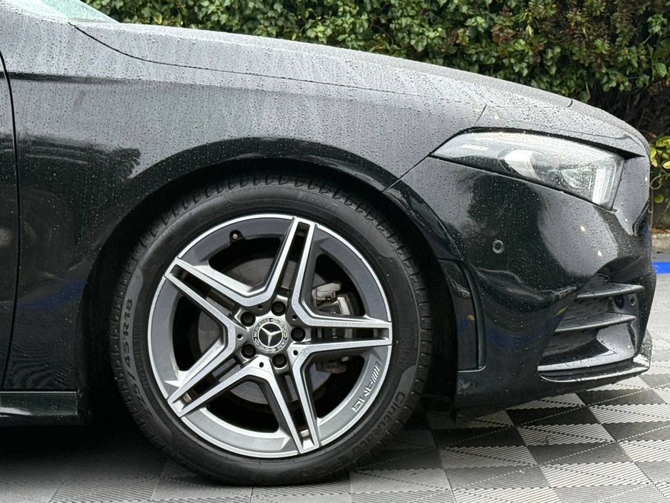 2022 Mercedes-Benz A Class A200d AMG-LINE PREMIUM PLUS // VIRTUAL COCKPIT // 360 PARKING SENSORS // DUAL ZONE CLIMATE CONTROL €33,900
