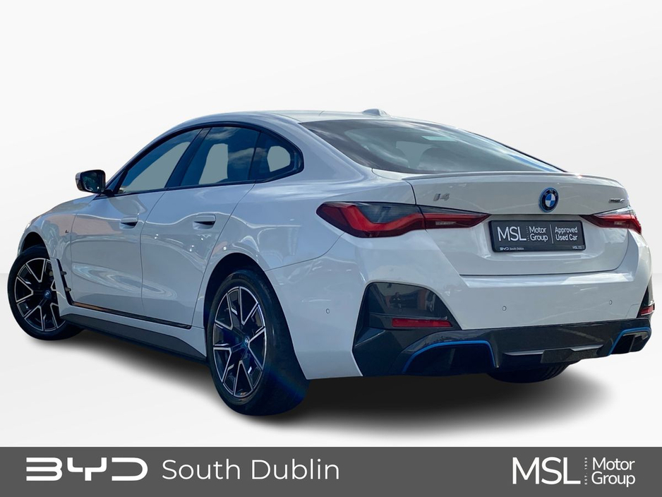 2024 BMW i4 - image 4