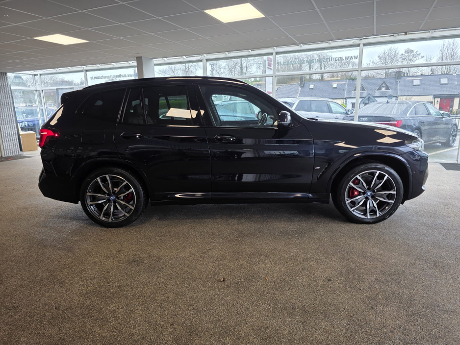 2023 BMW X3 - image 5