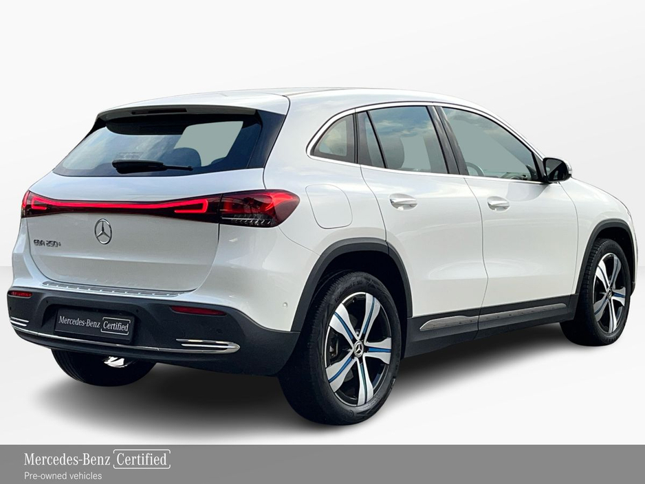 2023 Mercedes-Benz EQA - image 3