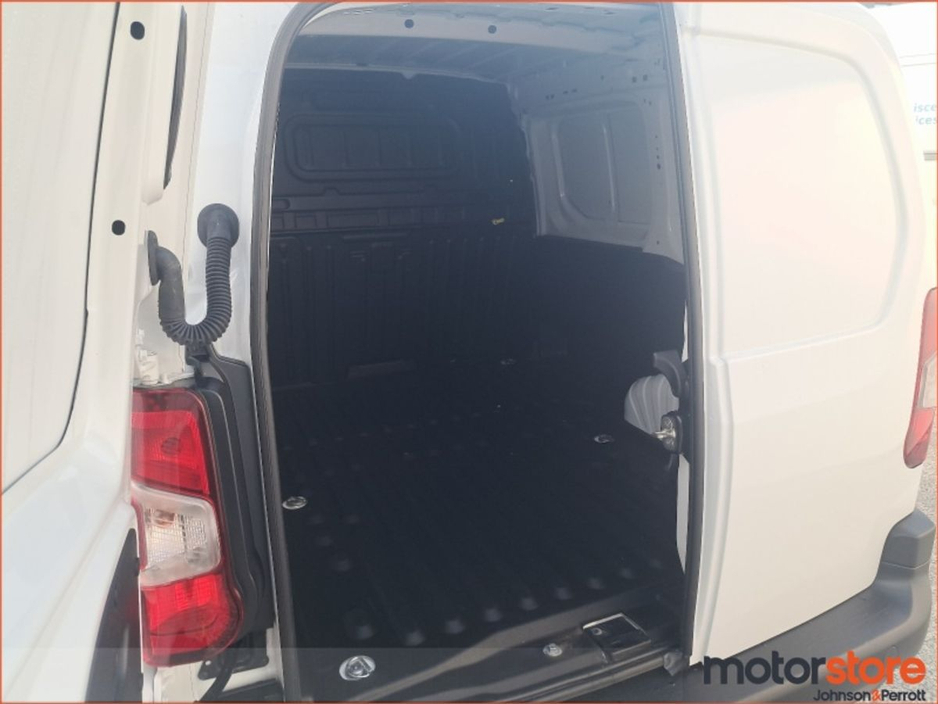 2023 Peugeot Partner PARTNER ACTIVE PLUS1.5 HDI *EXCLUDING VAT* €17,804