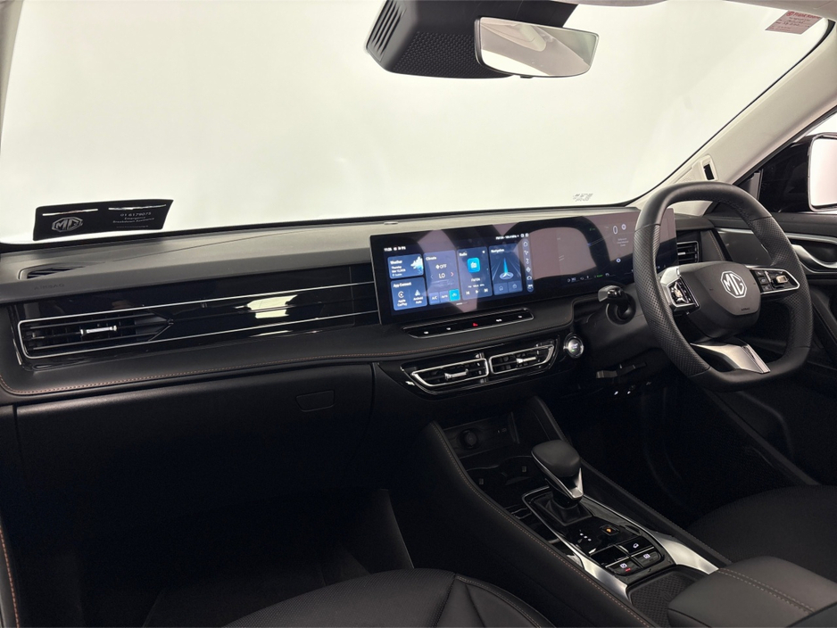 2026 MG HS - image 32