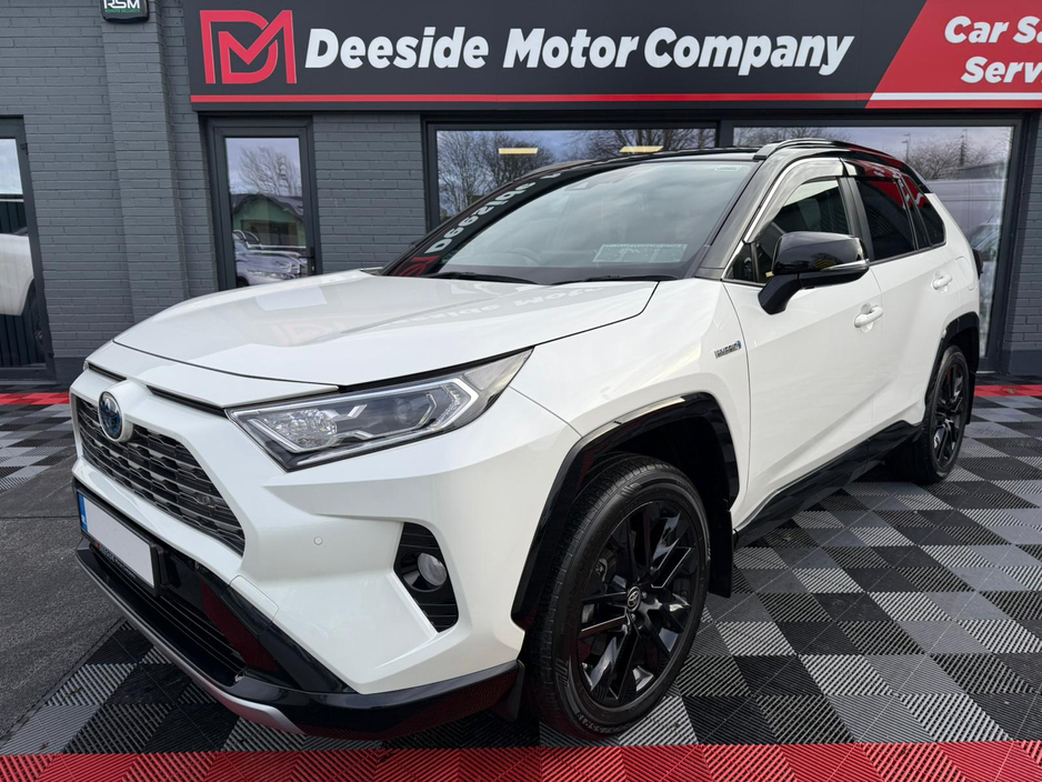 2021 Toyota Rav4 RAV4 PETROL HYBRID DYNAMIC , Only 57k , Heated Leather Seats , Sat-Nav , Reverse Camera , Cruise Control , Dual Zone Climate control , Fully Serviced & Fresh NCT , Finance €85 p/w & €15,950 deposit . €33,950