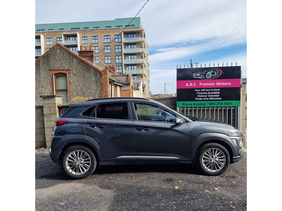 2019 Hyundai Kona - image 3