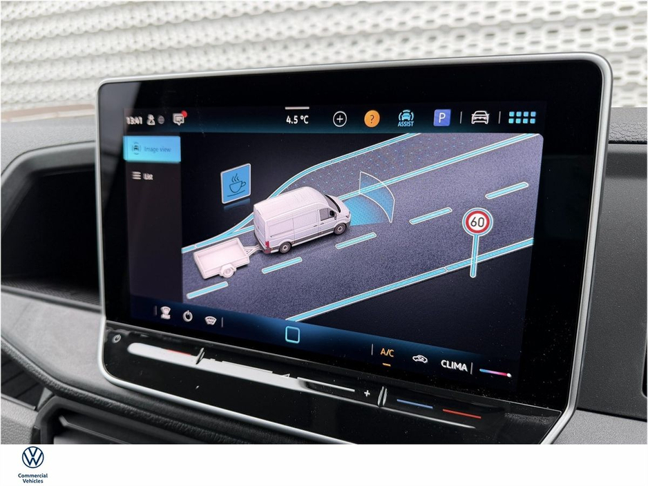 2026 Volkswagen Crafter HIGHLINE 30 MWB 140HP M6F €38,995