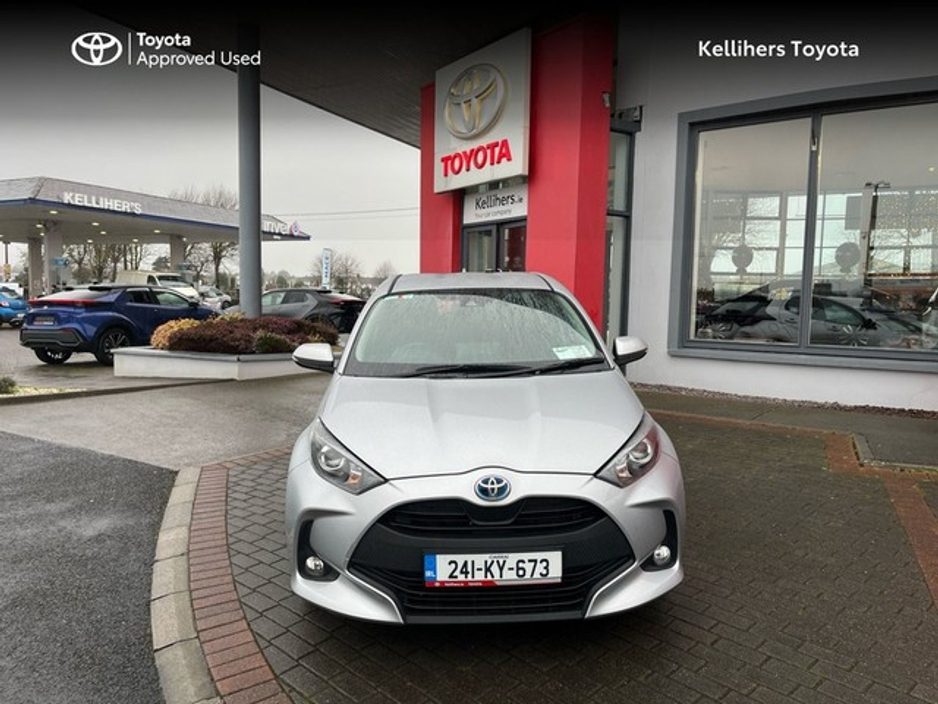 2024 Toyota Yaris YARIS 1.5 HYBRID LUNA €26,900