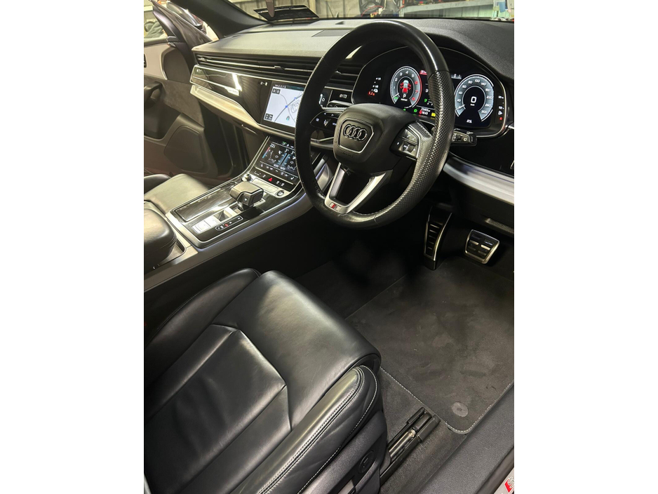 2021 Audi Q8 3.0TFSI e 55 S Line €64,950