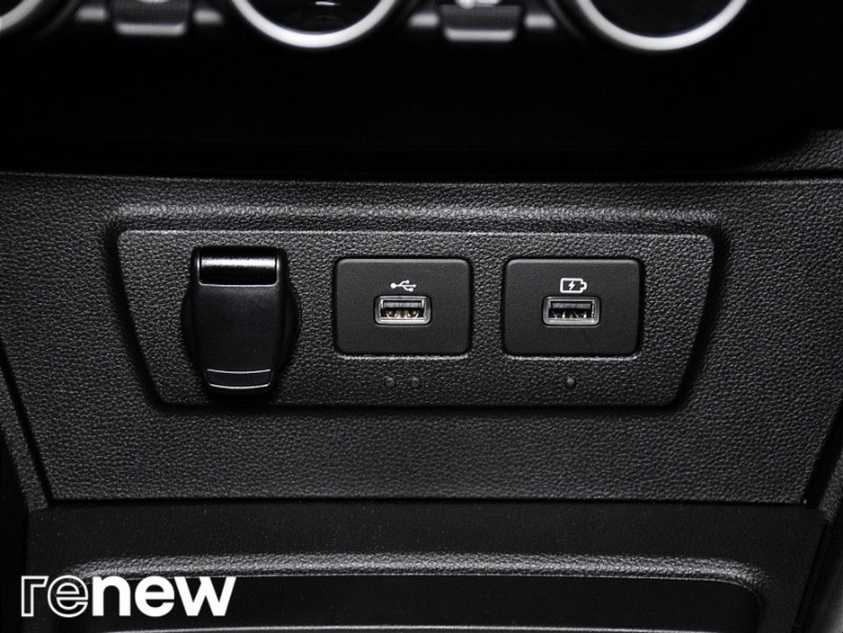 2023 Dacia Duster - image 23