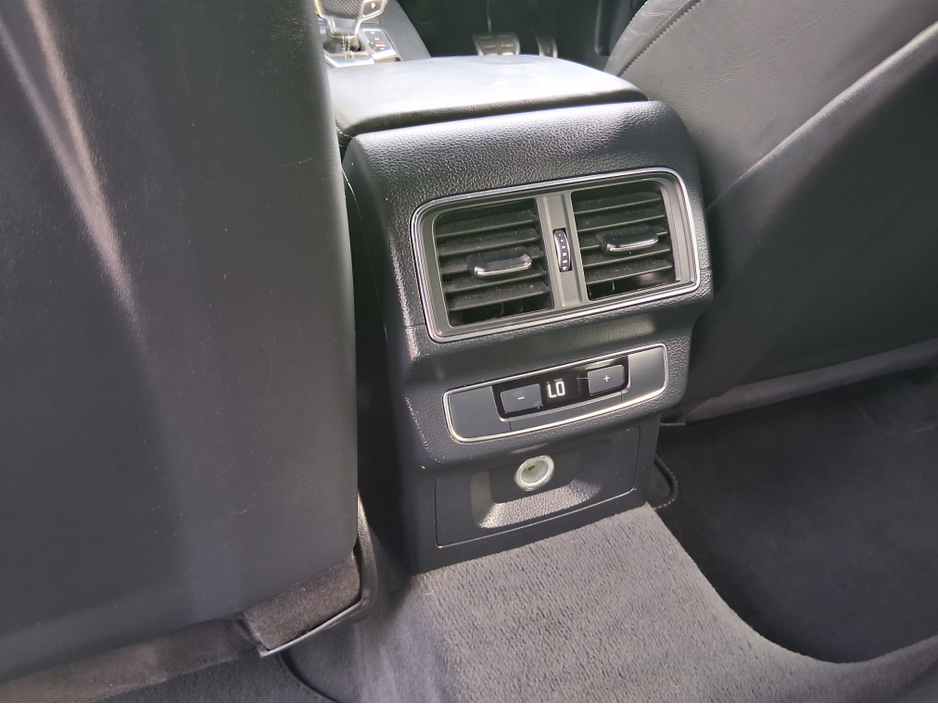 2017 Audi Q5 - image 4