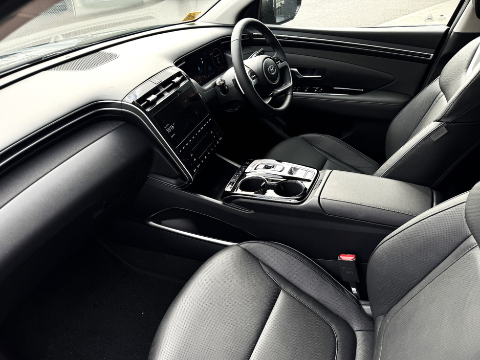 2024 Hyundai Tucson 4WD Executive Plus PHEV Auto 2 Tone Roof €44,950