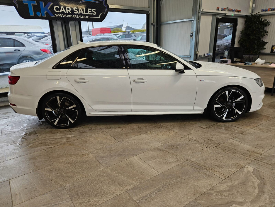 2017 Audi A4 - image 2