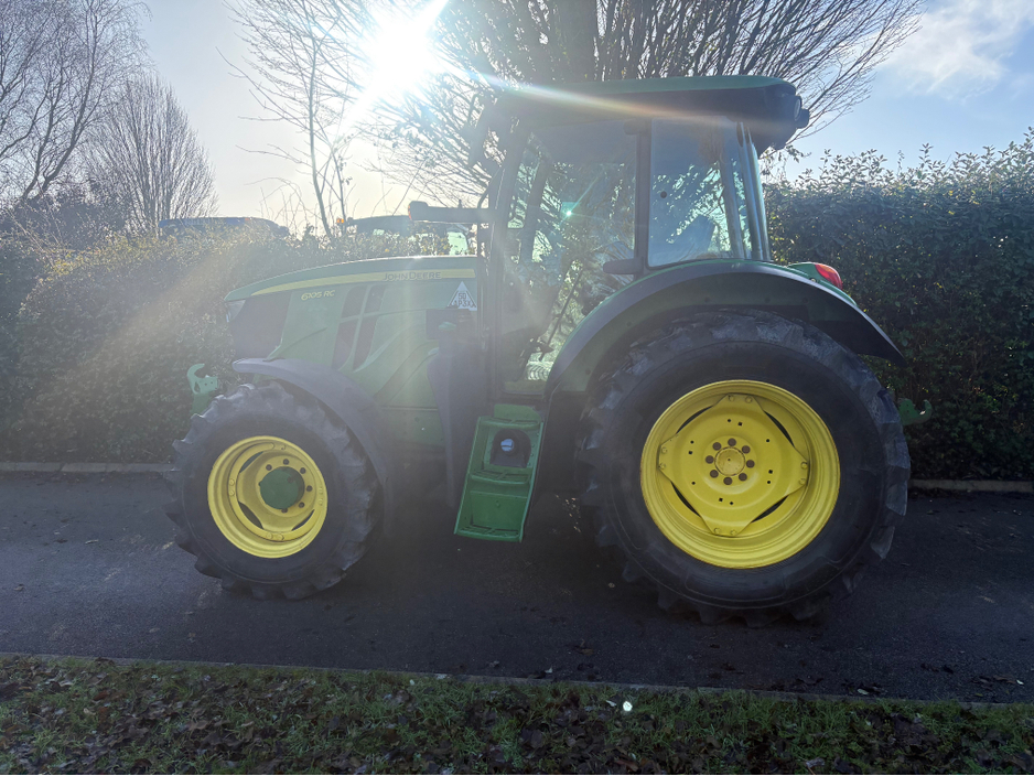 2017 John Deere XUV John Deere 6105RC €46,000