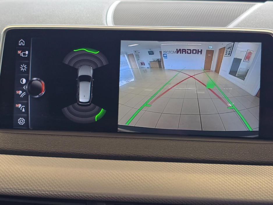 2016 BMW X5 - image 11