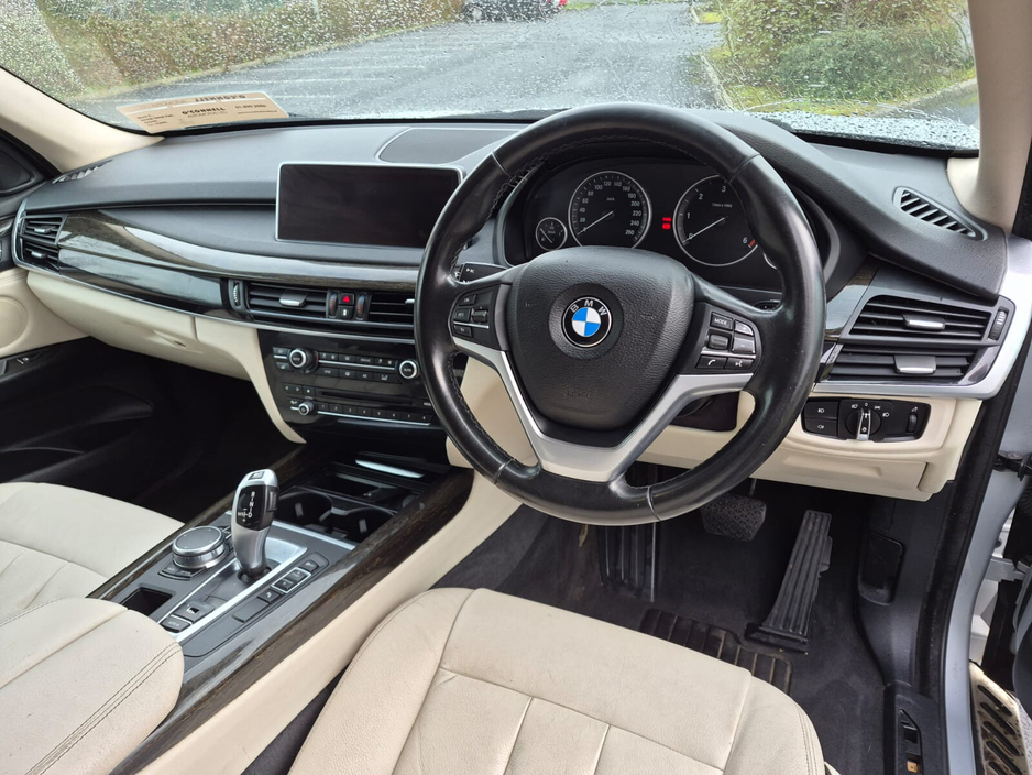 2018 BMW X5 sDrive25d SE €29,999