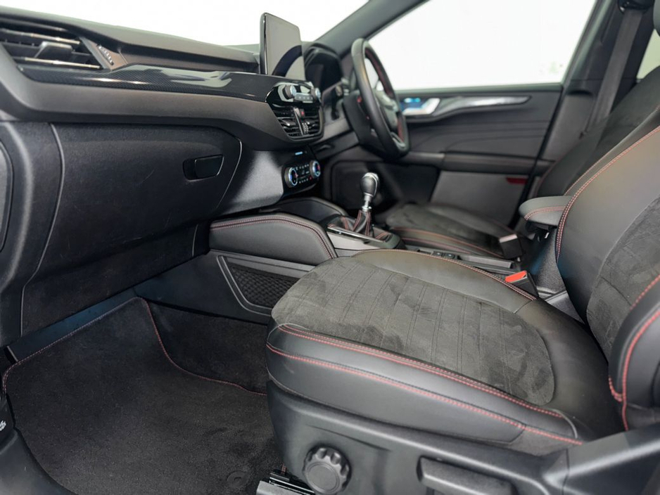 2023 Ford Kuga St-line X 5D 1.5TD120 S6.2 M6