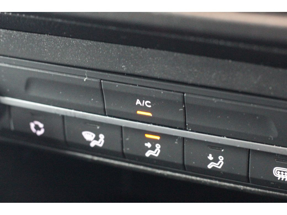 2023 Peugeot Partner - image 16